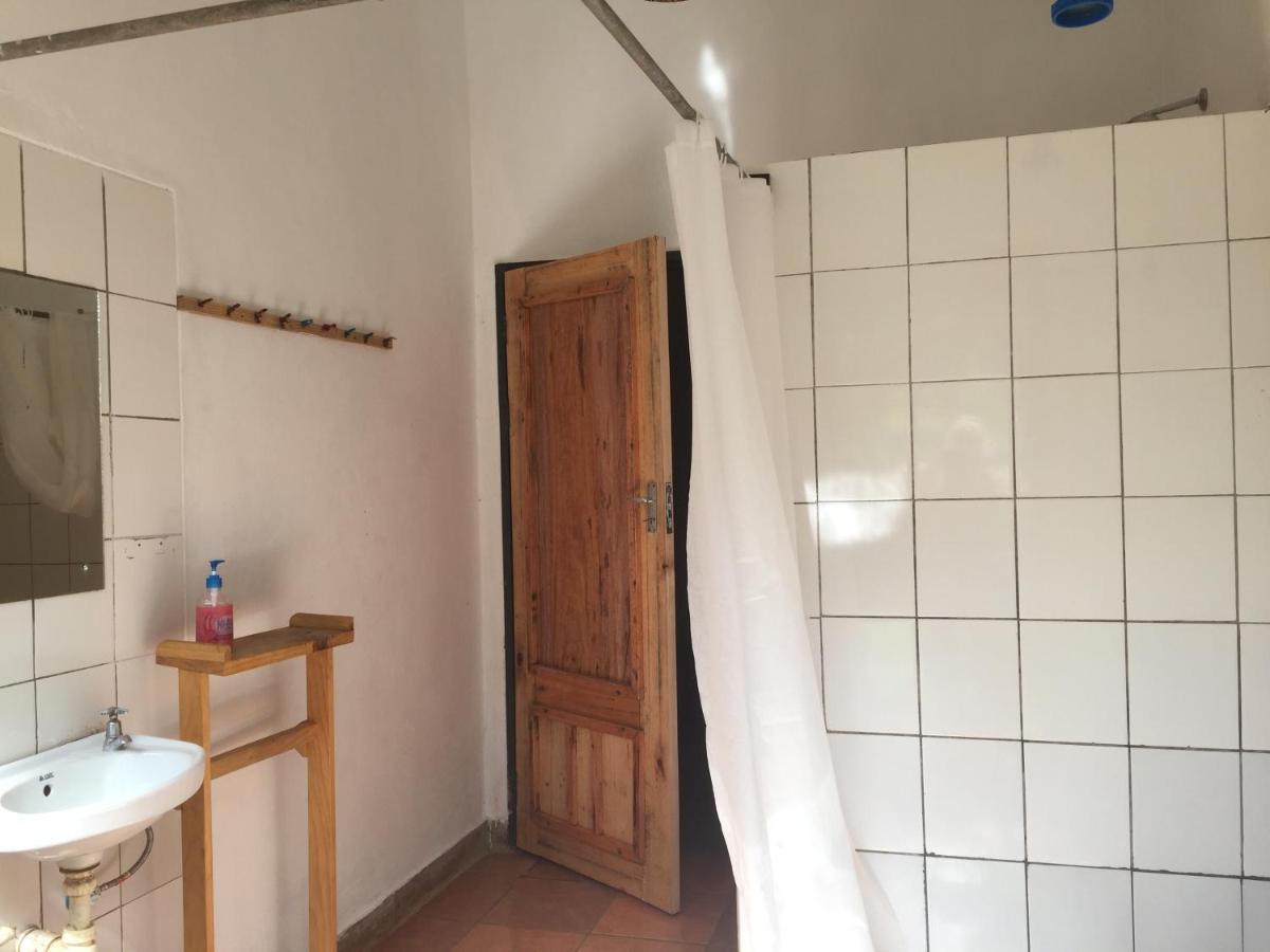 Blend Lodge And Kitchen - Pakachere Zomba Kültér fotó